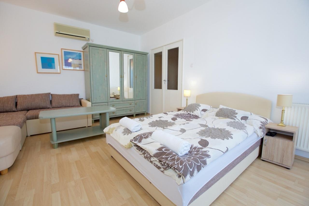 Zoli Apartmanok-Balcony Koelcsey 32 Hajdúszoboszló Exterior foto